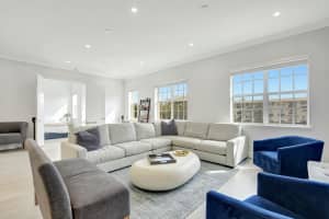 200 Ne 2nd Avenue 315, Delray Beach