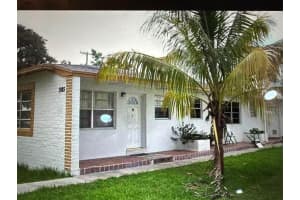 1985 Ne 172nd Street 4, North Miami Beach 1985 Ne 172nd Street 4, North Miami Beach