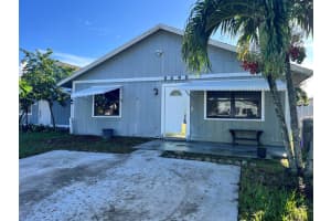 8698 Uranus Terrace, Lake Park