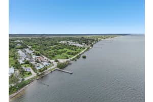 4756 Ne Blue Heron Lane, Jensen Beach