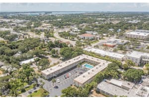 923 22nd Place 217, Vero Beach