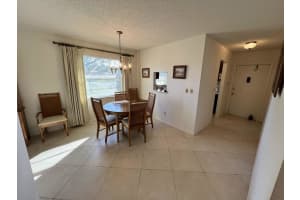 62 Woodland Drive 201, Vero Beach 62 Woodland Drive 201, Vero Beach