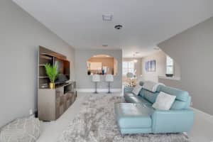 71 Nw 4th Avenue, Delray Beach