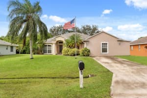 1874 Sw Gemini Lane, Port St. Lucie, Fl 34984, Port Saint Lucie