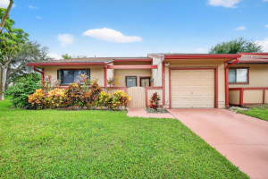 15 Farnworth Drive, Boynton Beach