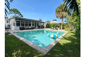 360 Alhambra Place, West Palm Beach