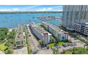 4500 N Flagler Drive A20, West Palm Beach