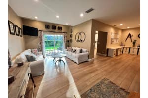 13122 Via Veneto, Wellington