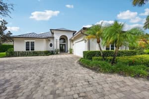 9936 Se Sandpine Lane, Hobe Sound