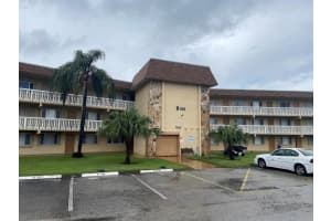 100 Village Green Circle E 103, Palm Springs 100 Village Green Circle E 103, Palm Springs