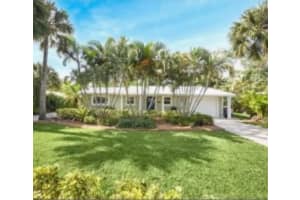282 Se Edgewood Drive, Stuart