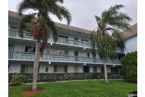 2100 Springdale Boulevard 306, Palm Springs