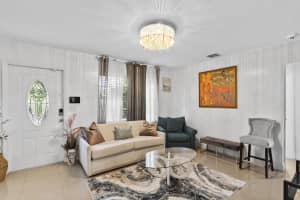 601 Sw 5th Court, Hallandale Beach
