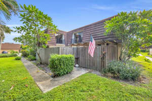 1914 19th Lane, Palm Beach Gardens
