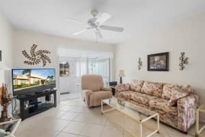 2832 W Crosley Drive E, West Palm Beach