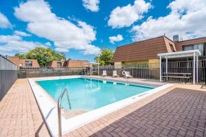 4225 Turnberry Circle 7, Lake Worth