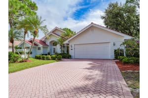 1137 Sw Lighthouse Drive, Palm City