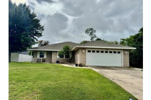 1521 Lancia Avenue, Sebring 1521 Lancia Avenue, Sebring