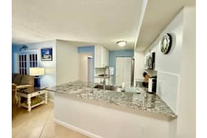 284 Village Boulevard 9102, Tequesta