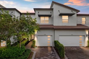 9040 Kingsmoor Way, Lake Worth