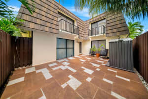 1524 Forest Lakes Circle A, West Palm Beach