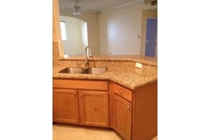 9845 Baywinds Drive 6107, West Palm Beach