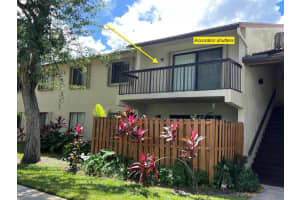 3402 Gardens East Drive 18b, Palm Beach Gardens