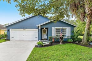 8828 Sw Horizon Court, Stuart