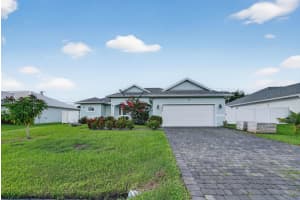1438 Sw Calmar Avenue, Port Saint Lucie