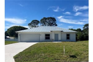 726 Sw 18th Place, Vero Beach 726 Sw 18th Place, Vero Beach