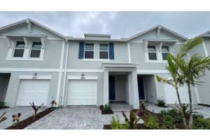 526 Salisbury Circle, Fort Pierce