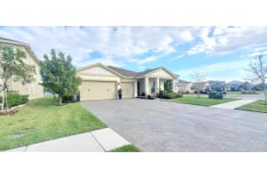 1118 Arrowhead Point Road, Loxahatchee