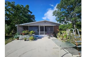 2429 2nd Avenue Se, Vero Beach