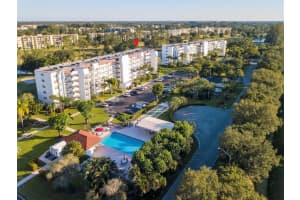 3595 Birdie Drive 203, Lake Worth