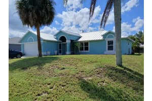 4522 Floral Street, Port Saint Lucie