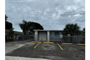 518 Avenue I B, Riviera Beach