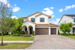 1025 Sterling Pine Place Place, Loxahatchee