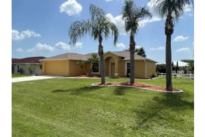 295 Pessoa Street, Punta Gorda