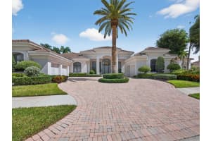 38 St. Thomas Drive, Palm Beach Gardens