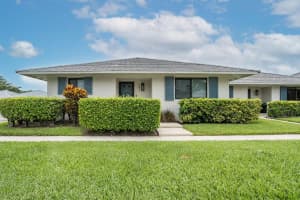 101 Club Drive, Palm Beach Gardens