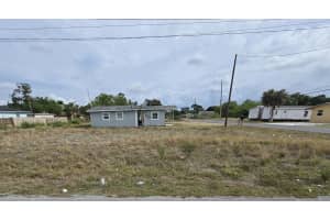 2520 42nd Place, Vero Beach