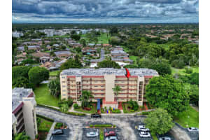 3524 Via Poinciana 604, Lake Worth