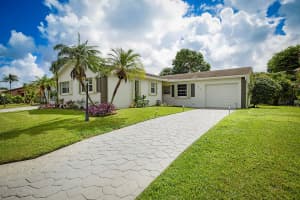 6298 Summer Sky Lane, Greenacres