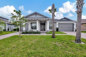 870 Hookline Circle, Loxahatchee