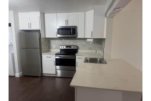 4885 Lake Arjaro Drive 4865, West Palm Beach