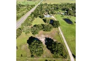 52 Sw 67th Drive, Okeechobee 52 Sw 67th Drive, Okeechobee