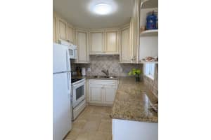 3402 Cynthia Lane 201, Lake Worth Beach