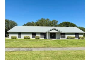 411 W Avenida Del Rio, Clewiston