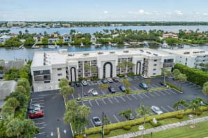 3525 S Ocean Boulevard 111, South Palm Beach 3525 S Ocean Boulevard 111, South Palm Beach