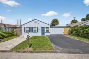 146 W 18th Street, Riviera Beach